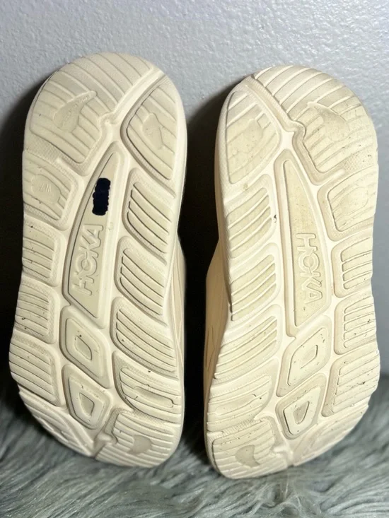 Hoka One One Ora Recovery Slide Cream Beige  Sandals Size 7 - Picture 8 of 11